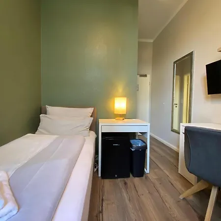 Amaroo - Gaestehaus “charlottenhof” Мини-отель Потсдам
