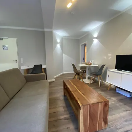 Amaroo - “charlottenhof” Värdshus 2*