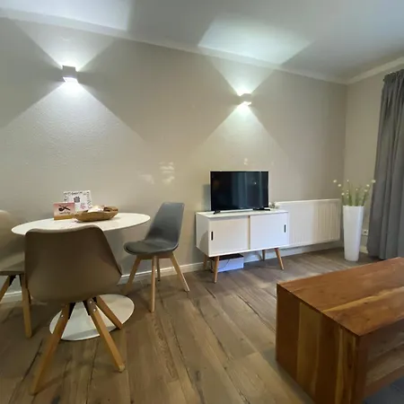 Мини-отель Amaroo - Gaestehaus “charlottenhof” Потсдам