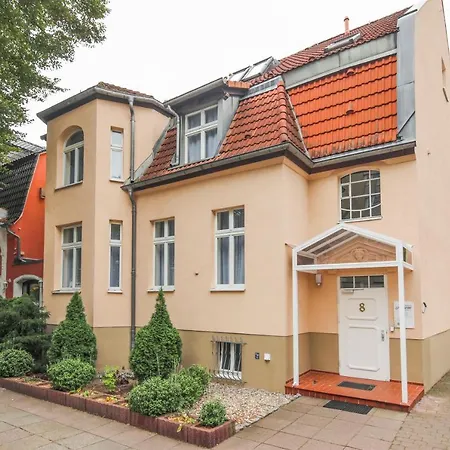 Amaroo - Gaestehaus “charlottenhof” 2* Потсдам
