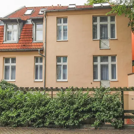 Amaroo - “charlottenhof” Värdshus Potsdam